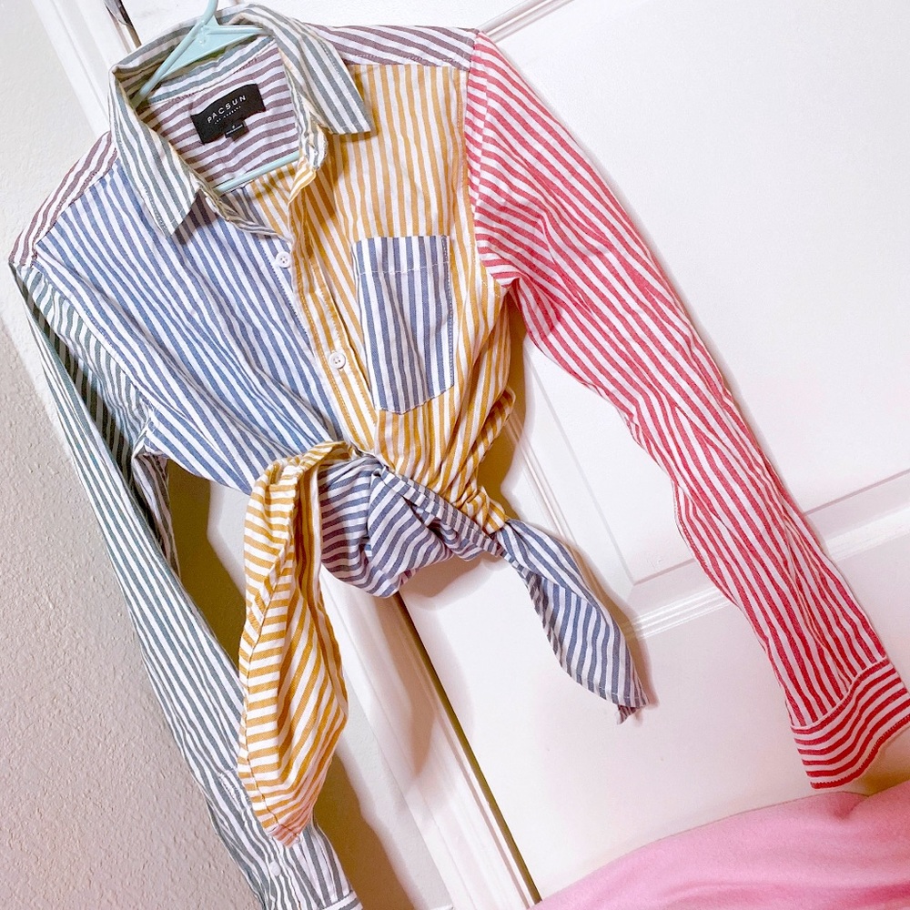“Essential” Button Up - Picture 2 of 2
